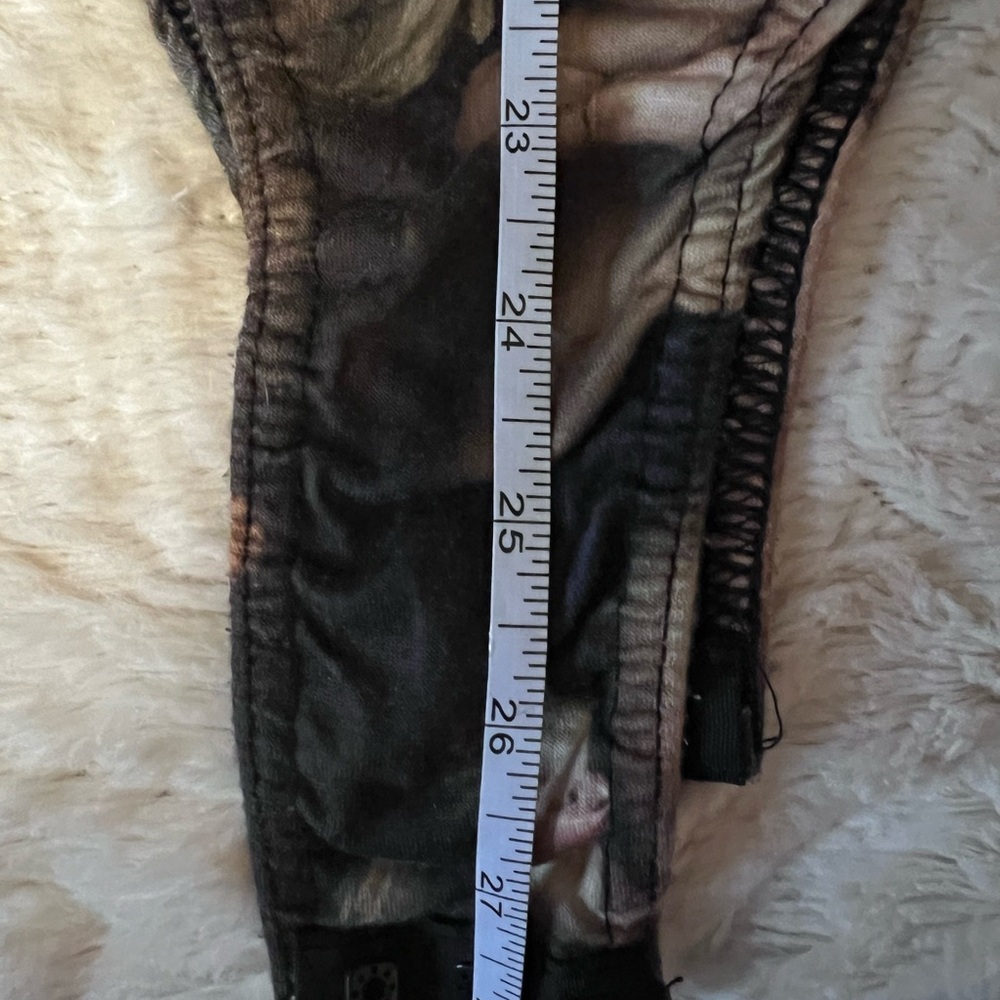 PrettyLittleThing Multicolor Renaissance printed Bodysuit - Picture 4 of 5